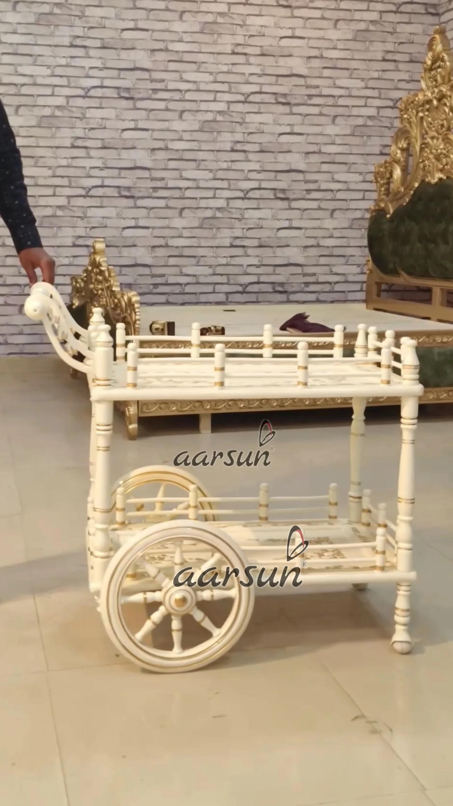 सफेद पेंट में नवीनतम रसोई ट्रॉली view 6