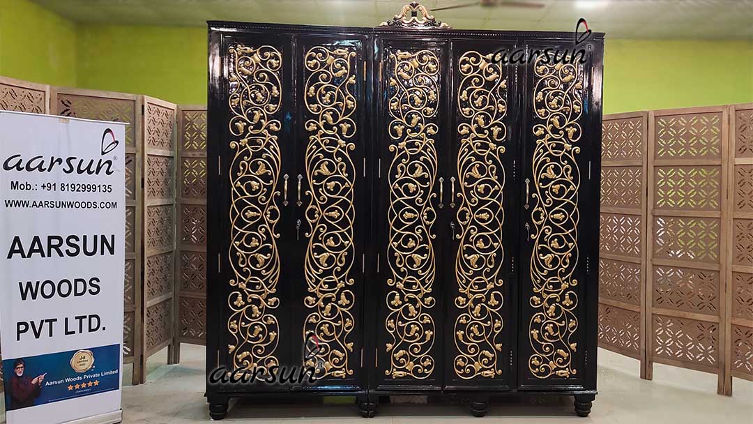 Designer Wardrobe / Cabinet / Closet view 3